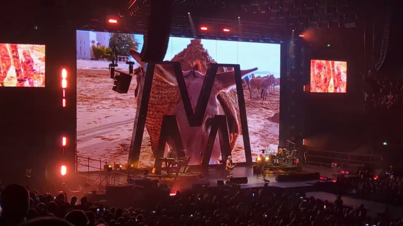 Depeche Mode | It's No Good | UHD 4K - Live at the Paris Accor Arena - 05-03-2024