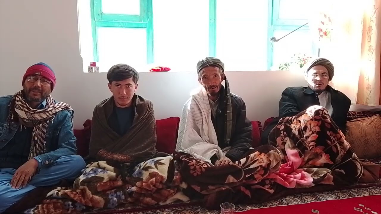 ختمی قرآن کریم در مبر زیرک ازطرف آصیف شریفی بلنده برگزار شد بودم خداوند متعال اموات شی را رحمت کند