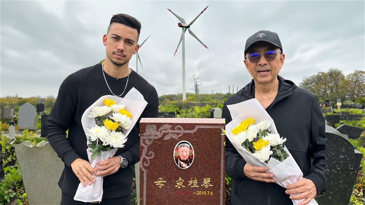 We Visited My Grandparents Grave