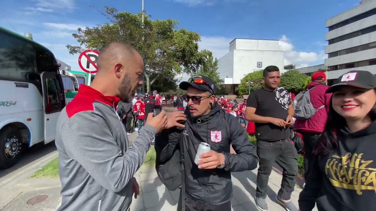 ⚽️🇦🇹 En la capital de Colombia con la gente del Disturbio Rojo Bogota 🇦🇹👺👹
