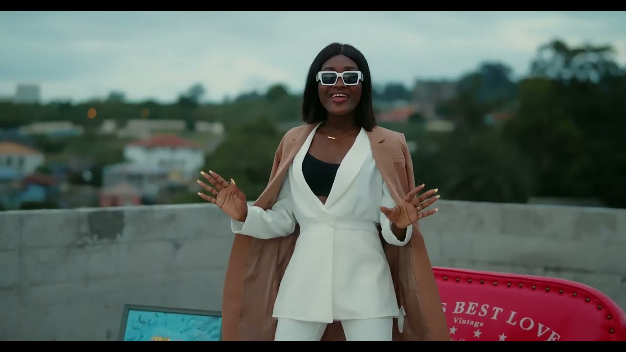 Katrina Moet Feat. King Duess & Yurry Guerrero - Wah Yi Mah (Video Oficial) By Venix Film