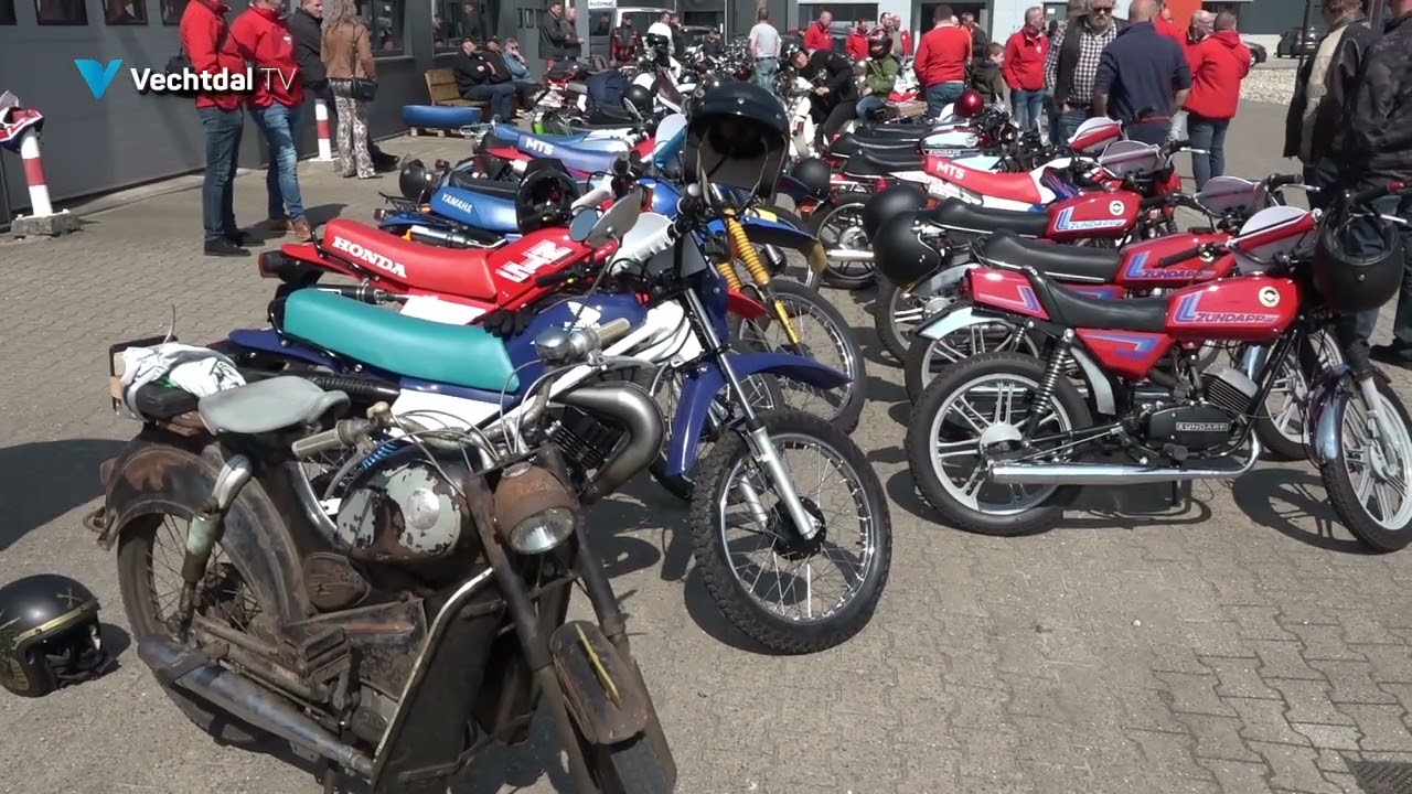 Oldtimer toertocht Oranjefeesten Dalfsen