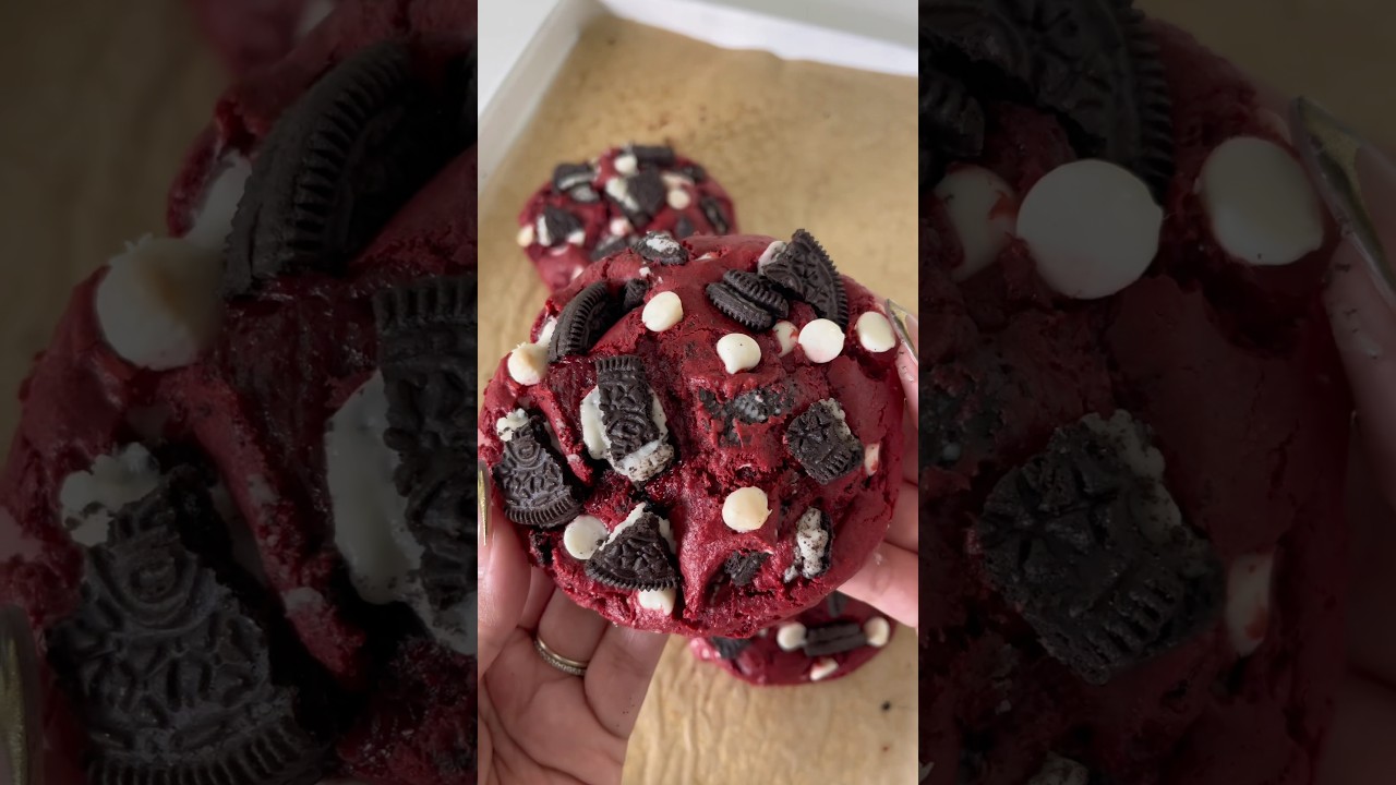 Red velvet Oreo cookies 💌 recipe will be in the comments! #baking #valentinesday #redvelvet