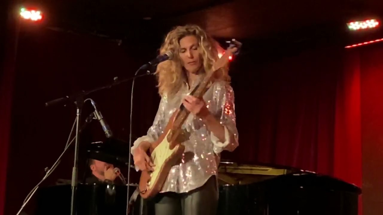 Sophie B Hawkins: &ldquo;Saviour Child&rdquo; City Winery Philadelphia, PA 11/5/22