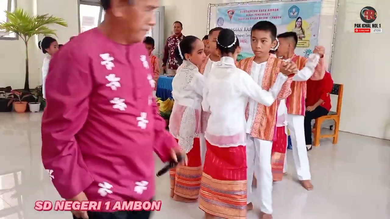 TARI KATREJI SD NEGERI 1 AMBON PALING KEREN