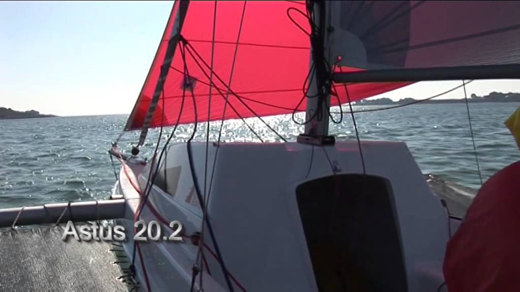 Trimaran ASTUS  20.2' -  Teaser