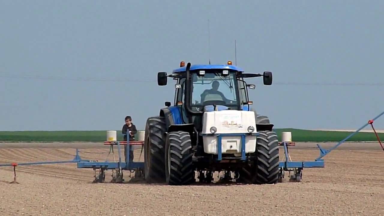 Semis de carottes, New holland TM 155, ETA Mennesson