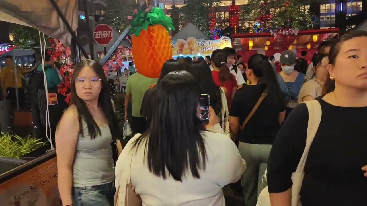 Bazaar chinese new year time square