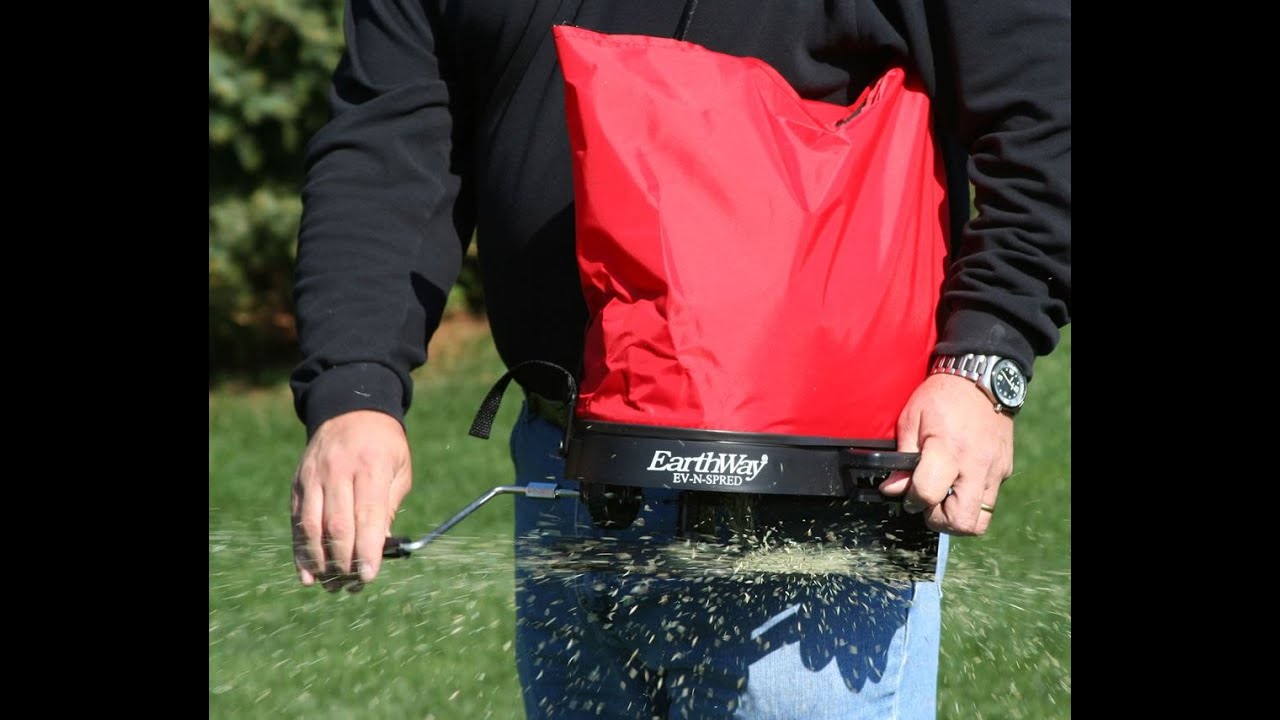 Sembradora de pasto al voleo  2750 Earthway