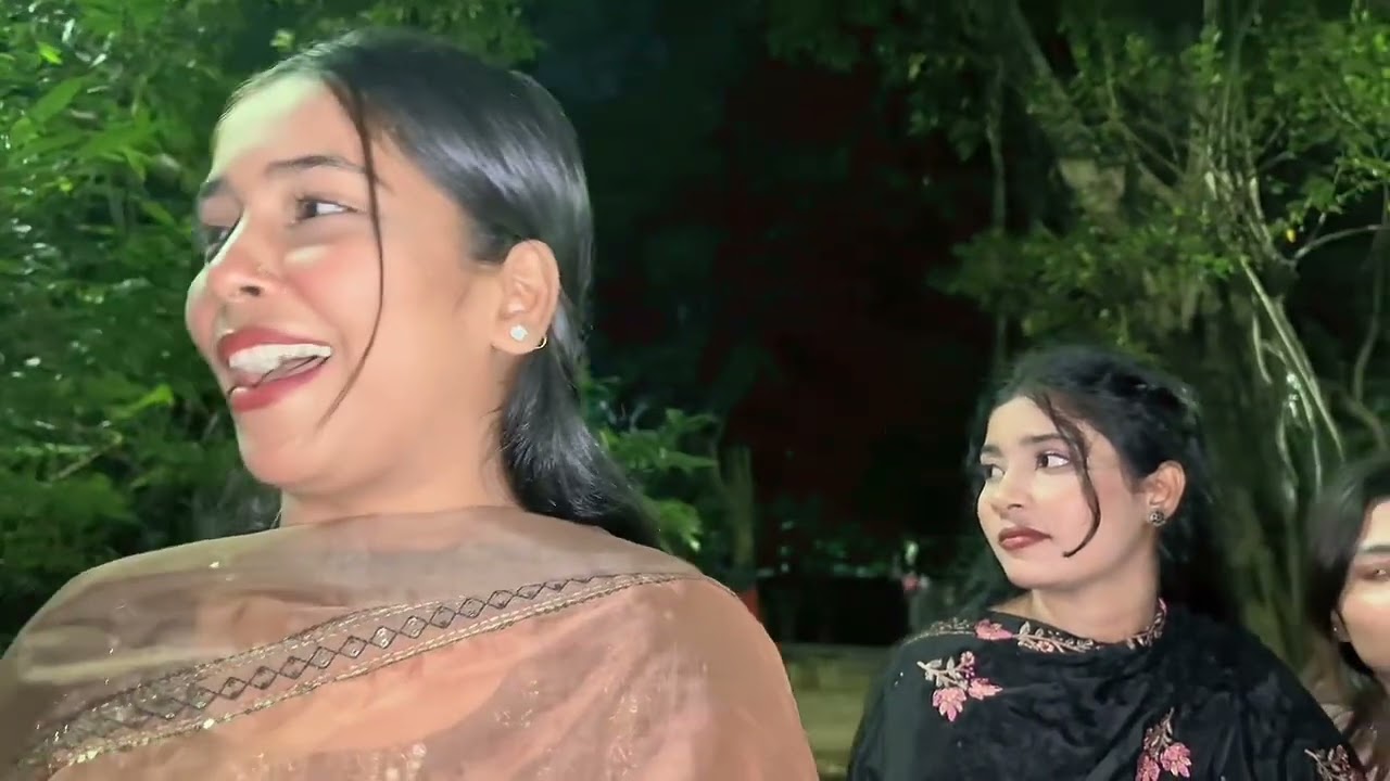 500 টাকা দিলাম গো ফিহা #foryou #akashpagla #vairalvideo #trending 💕