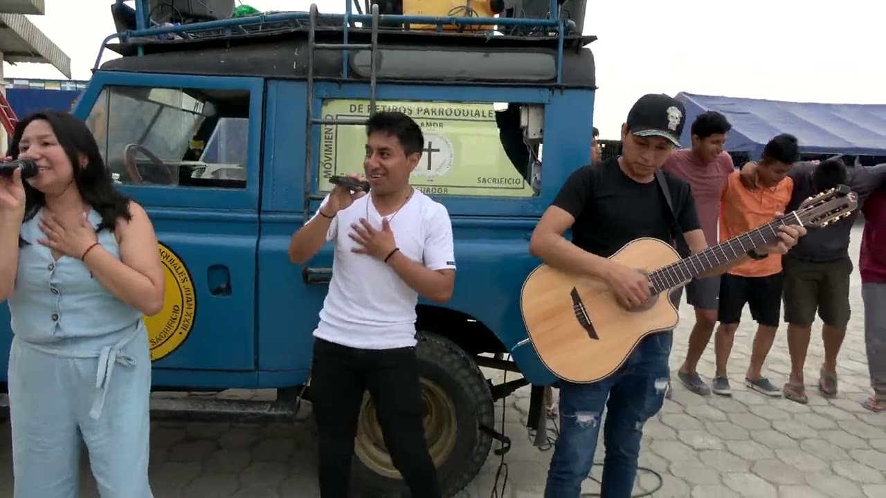 Movimiento Juan XXIII - Coro de la DIÓCESIS DE LATACUNGA - Viaje a Manta-Ecuador