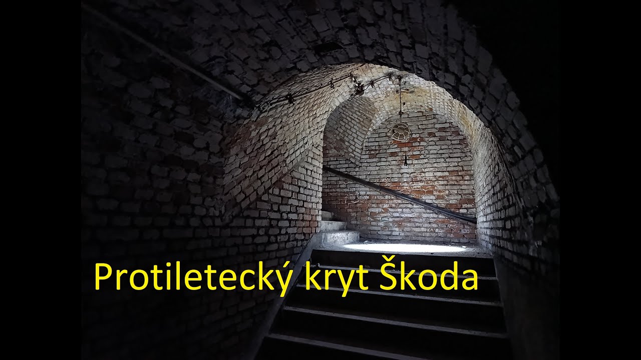 Protiletecký kryt v areálu Škoda Plzeň.