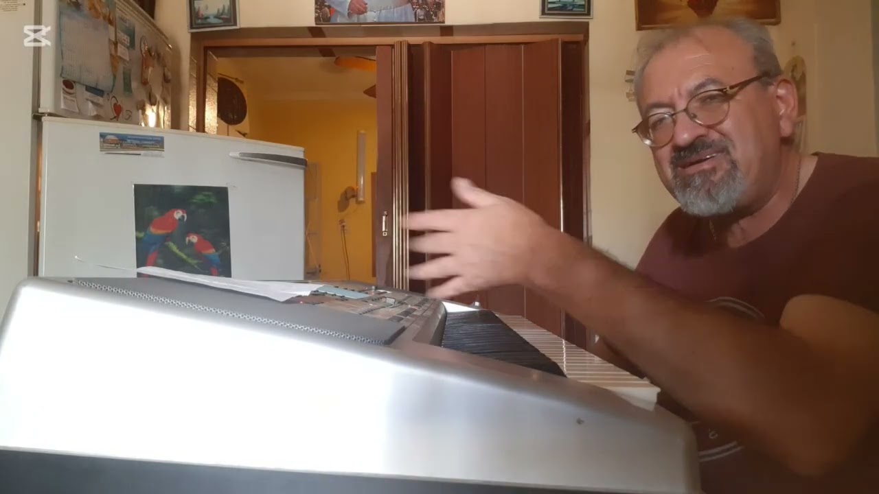 Como lograr con un solo teclado  distintos ritmos de Batería Piano bajo y solos de instrumentos 