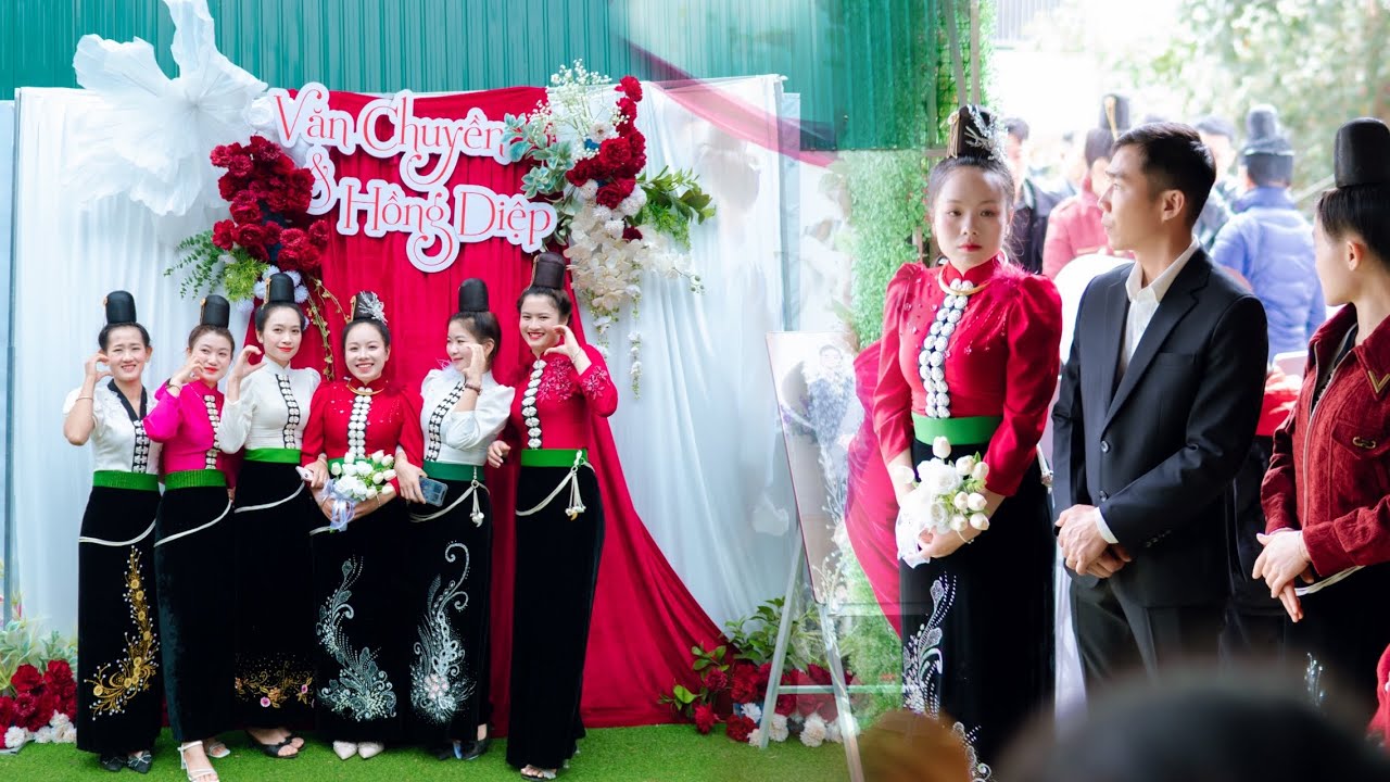 ĐÁM CƯỚI DÂN TỘC THÁI TÂY BẮC HỒNG DIỆP & VĂN CHUYỀN “ TẠI BẢN PÚA THÔM MÒN XÃ THUẬN CHÂU 