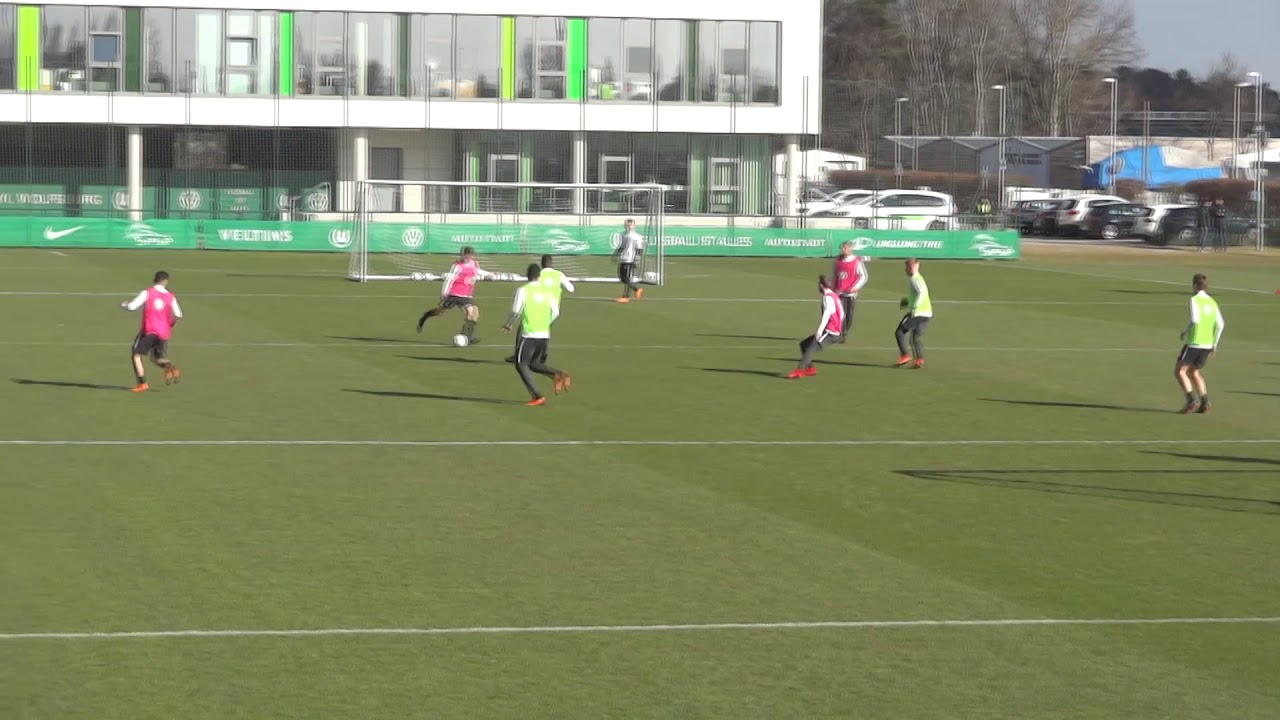 VfL Wolfsburg Training: Vorbereitung auf Berlin