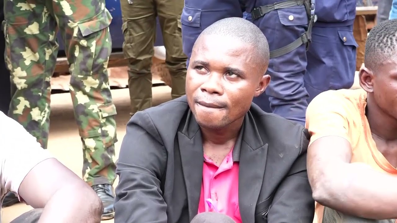 DOSSIER PRESENTATION VOLEURS ET CRIMINELS