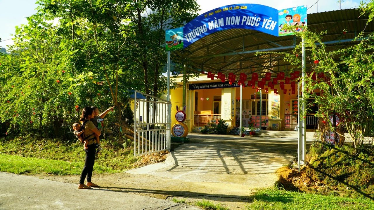 What will Huu Loc's first day back to school be like? - Harvesting fruit to sell
