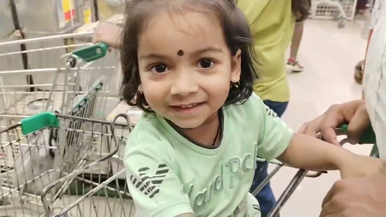 आजीच्या पापड्या आणि डी-मार्टची शॉपिंग! अद्विकाचा आजचा दिवस 🏡🛍️ Day 82