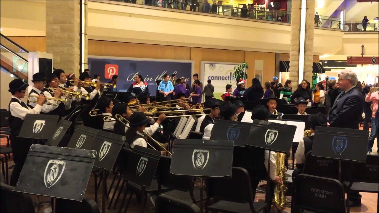 Mesa Robles Band practice in PH mall