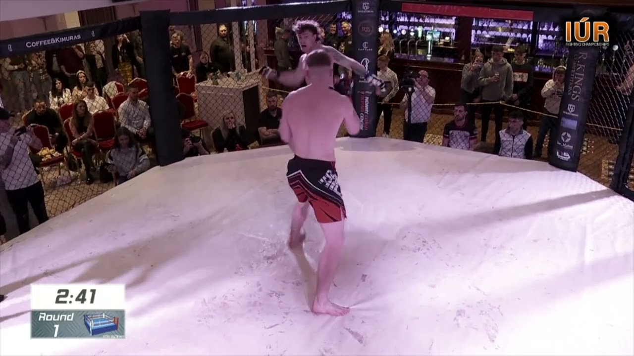 IÚR FC 3 - Paul Buckley vs Stephen Cunningham