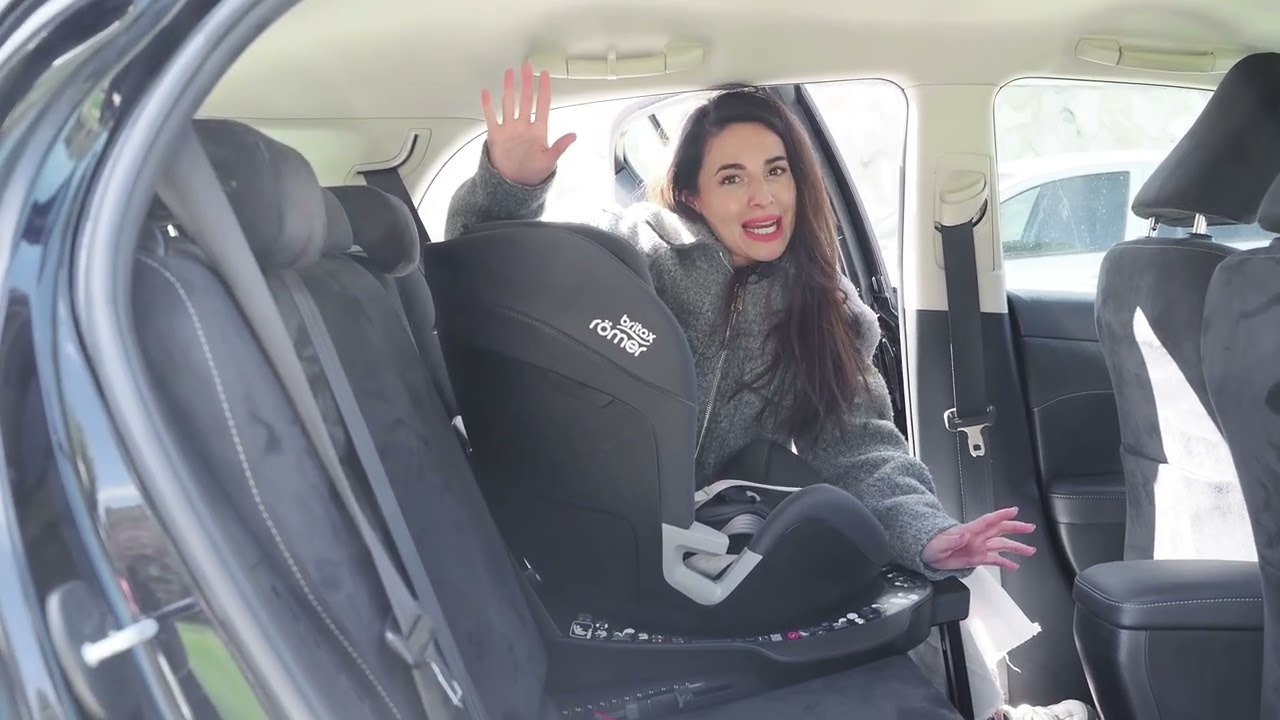 ¡Descubre la revolución en seguridad! Britax Römer Swivel: Girando hacia la protección total.