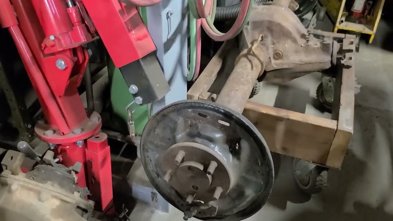 M37 Update Full Floating vs. Semi Floating Axles