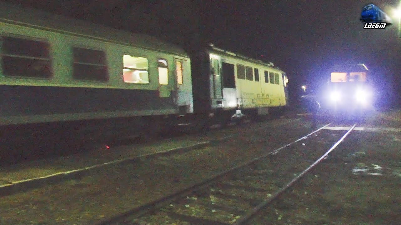 060-DA 60-1156-8 & GM 64-0922-6 in Gara Dealul Ștefăniței Station pe Seară/on Evening  - 04 Jan 2021