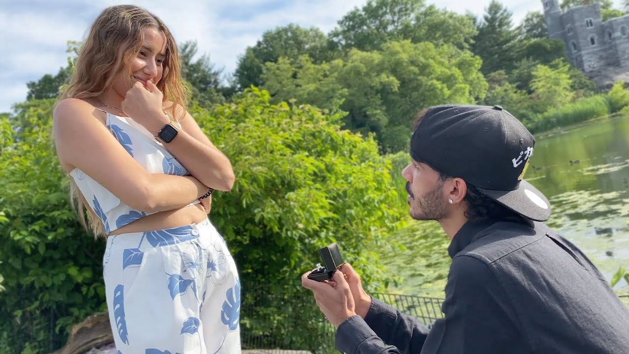 LE PEDI MATRIMONIO A MI NOVIA Y ME DIJO QUE... *EMOCIONAL*