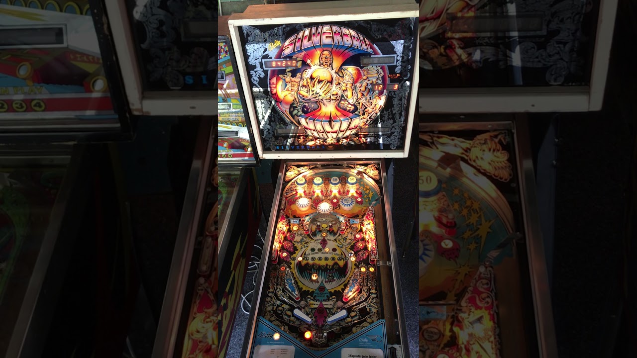 Silverball Mania Flipper Gameplay