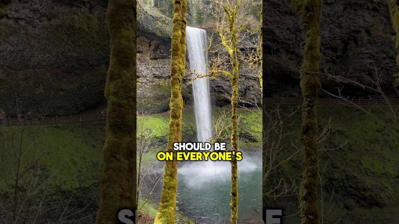 Trail of Ten Falls in Silver Falls State Park Oregon
