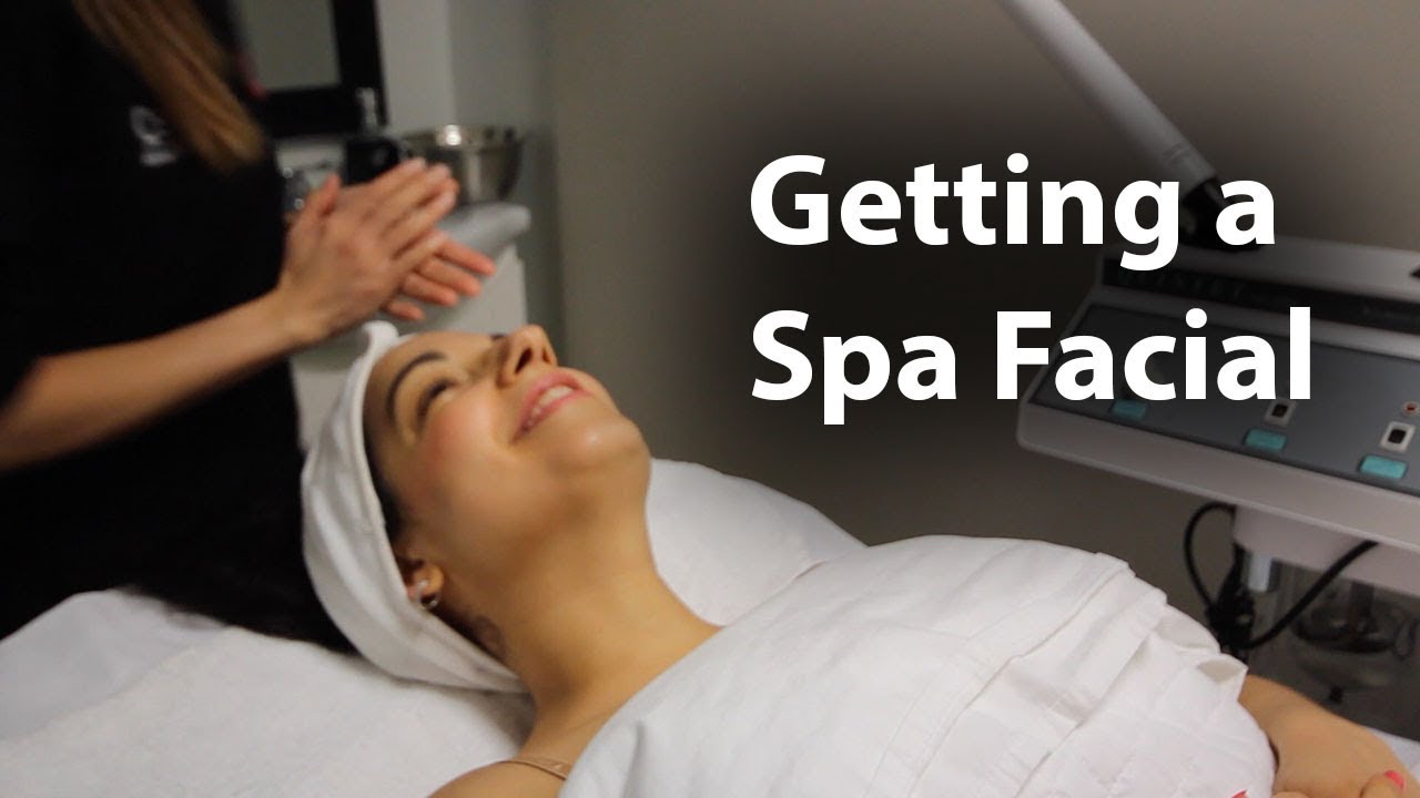 LexiYoga Getting a Spa Facial