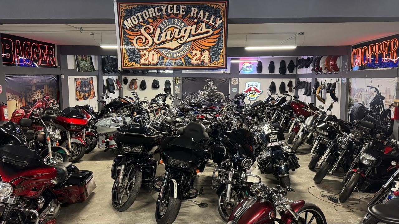 EL CUERVO MOTORS  REMATE DE MOTOS Y GRANDES OFERTAS