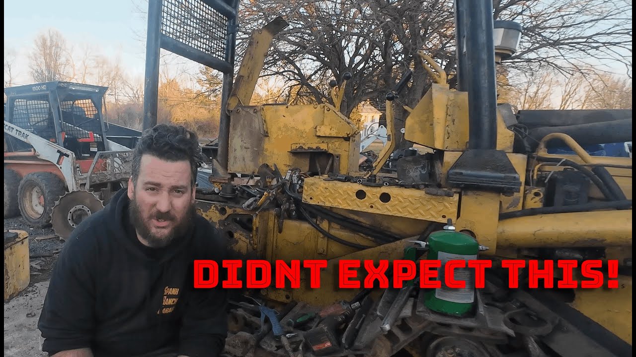 Масло JD 450B в муфте рулевого управления. Это не то, что я думал!