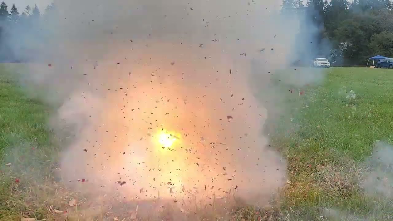 Vintage firecracker comparison, enjoying pyro history!
