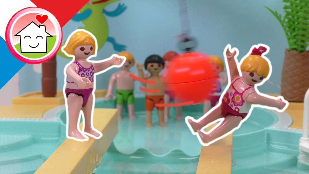 Playmobil en francais Cours de natation dans la piscine couverte - La famille Hauser