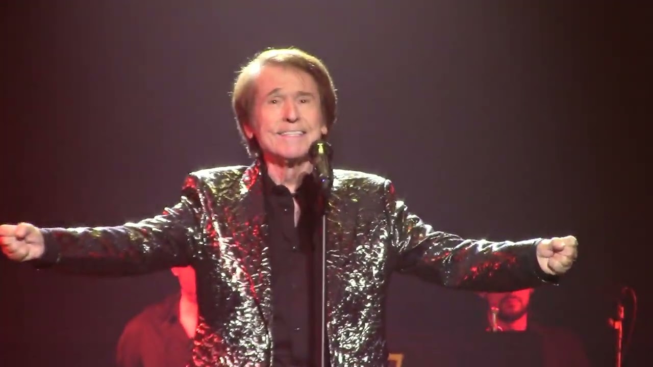 Tenerife y Raphael, en concierto Victoria, 09-12-2023