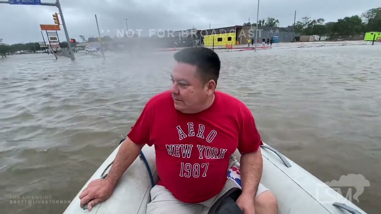 07-08-2024 Houston, TX  - Significant Flash Flooding Footage Storm Chaser Boat
