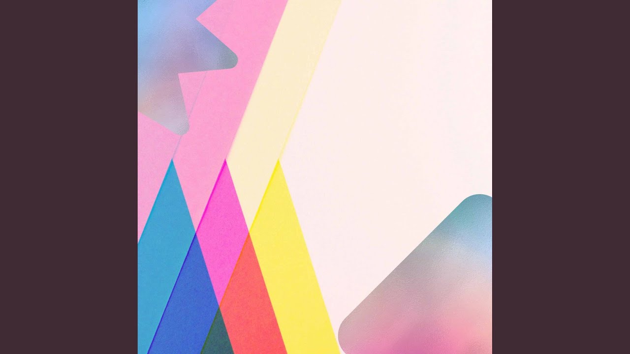 Carefree Backdrops for Cool Mornings