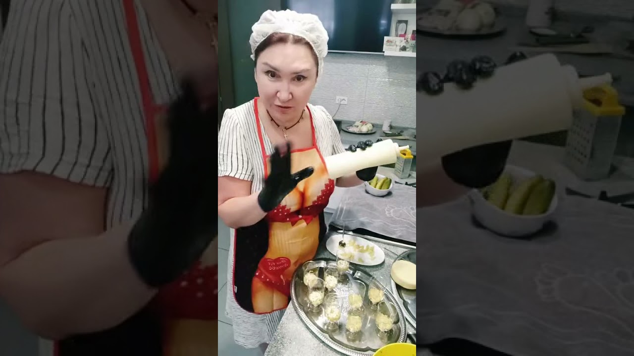 14.12. Салат с шпротами.Луковые кольца.Брускетты с печеночным муссом и пр