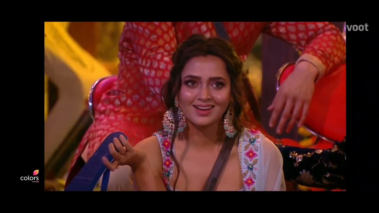 Karan gives heart to tejasswi #tejran
