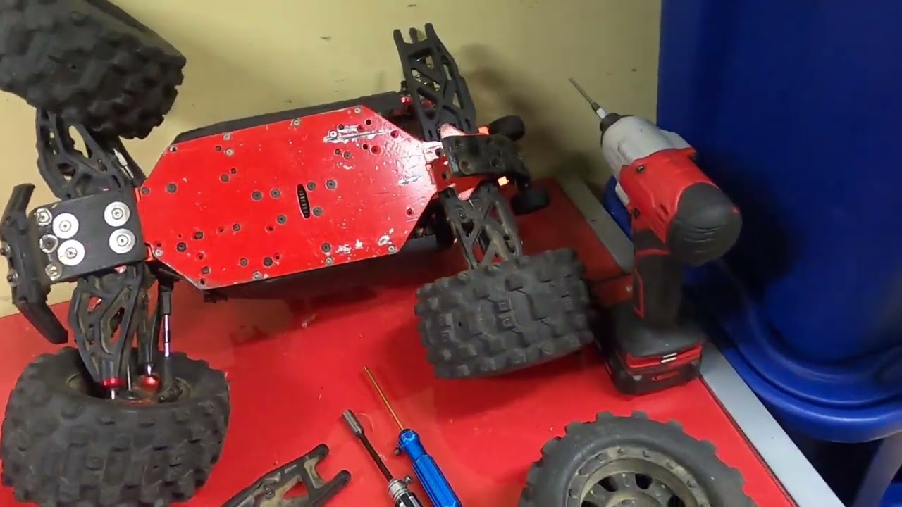 Arrma Siren 6s - Arm Repair & Rant