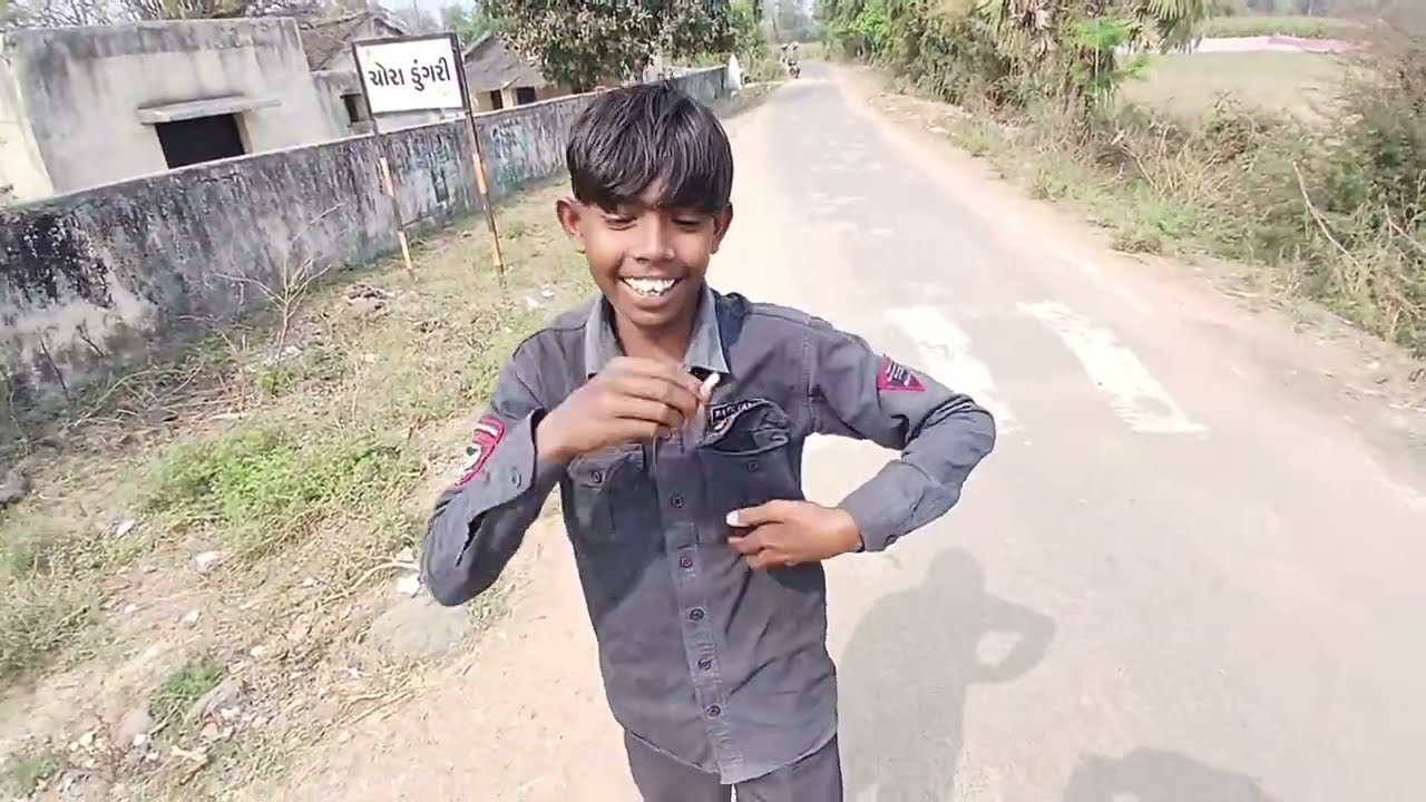 Aaje Long Comedy VIDEO Shoot Karva Gaya Ane SU THAYU 😱🔫 || Chotu Vlogs ❤️