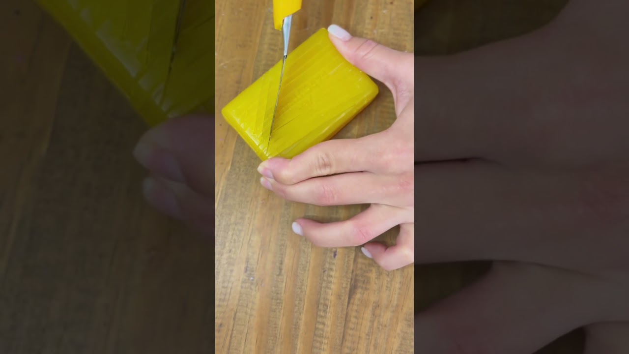 Soapcube tutorial 🫧 #asmr #glycerinsoap #relax #asmrtutorial #soapcutting