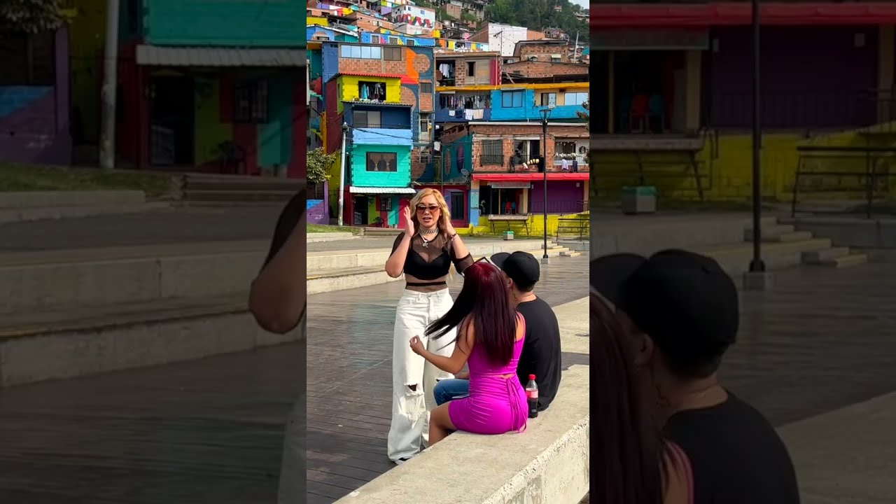 Bromas en la calle con Rossanna Rodriguez 😅 no te lo esperabas