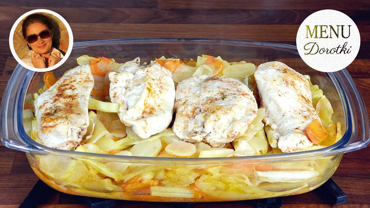 Pierś kurczaka z piekarnika. Soczysta i mięciutka. Przepis na obiad jednogarnkowy MENU Dorotki.