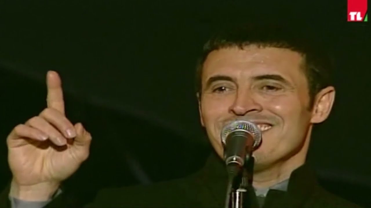 كاظم الساهر _ حبيبتي والمطر... من الروائع  التي لم تتغنى عالمسرح _ مهرجان بيروت 2000