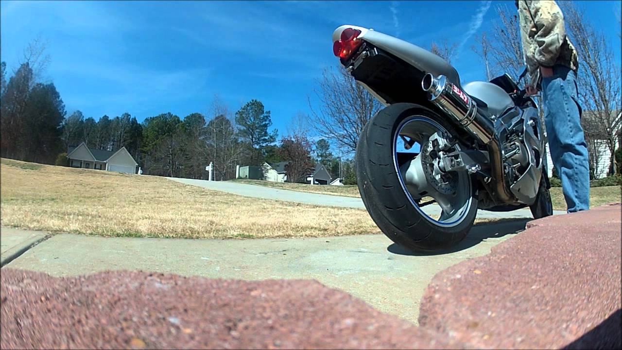 2006 Kawasaki Zzr 600 walk around and start up
