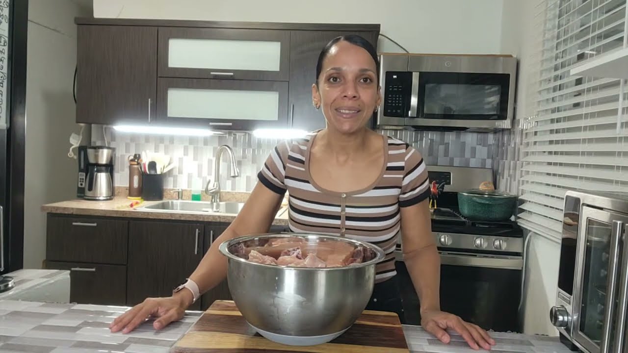 🔴Anamaris Meléndez  está en vivo Pollo Guisado📍