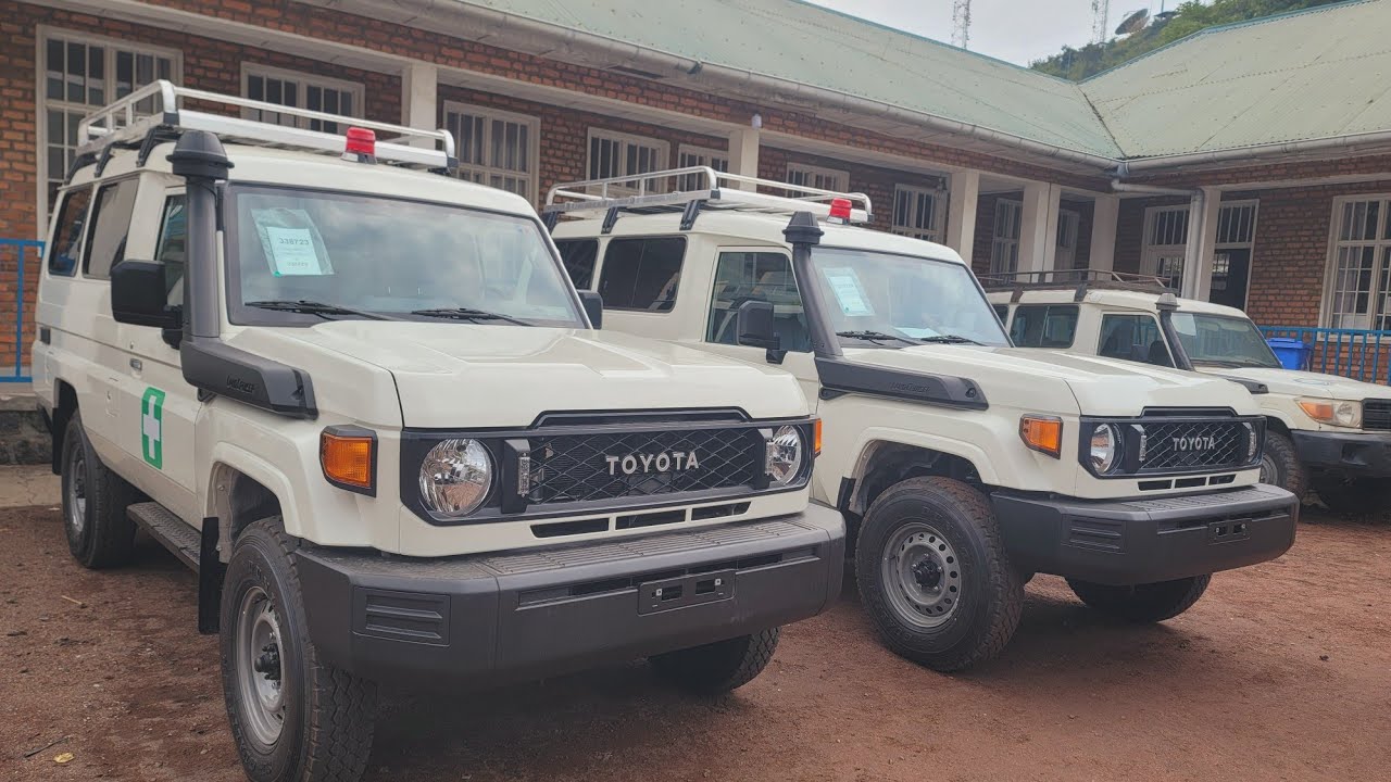 AFC/M23 Le gouverneur BAHATI MUSANGA Erasto à remis officiellement une ambulance pimpant neuve