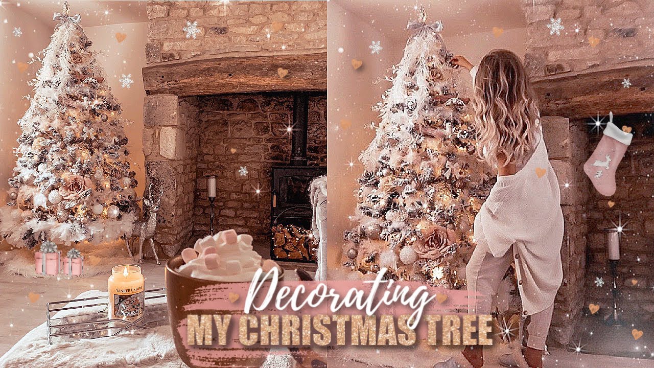 DECORATING MY CHRISTMAS TREE 2019! BLUSH PINK, WHITE, ROSE GOLD + FAUX FUR | Gemma Louise Miles